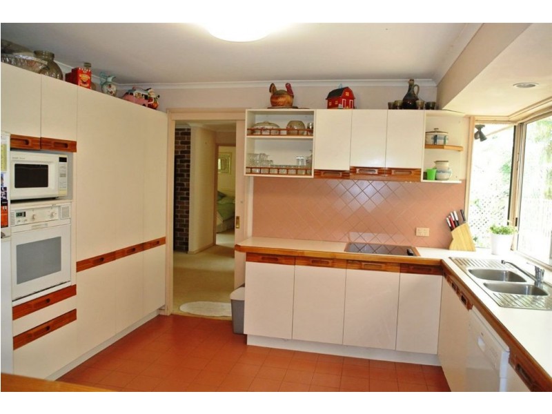 8 Caswell Court, Ormeau QLD 4208