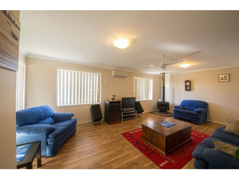 8 Albizia Court, Ormeau QLD 4208