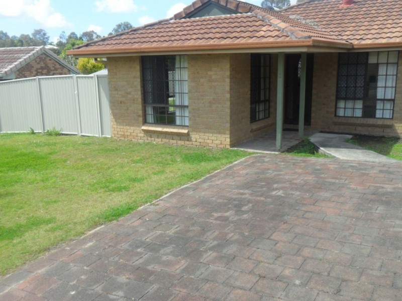 3 Tregana Cct, Edens Landing QLD 4207