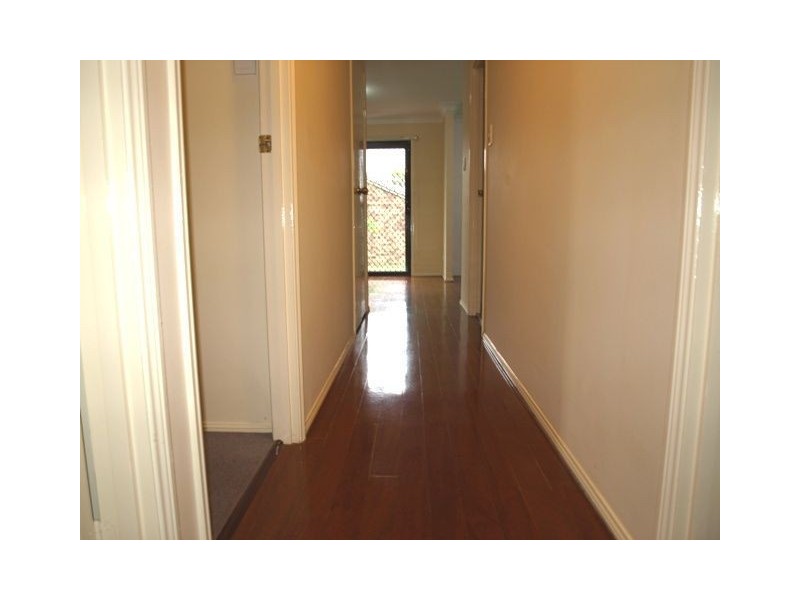 3 Tregana Cct, Edens Landing QLD 4207