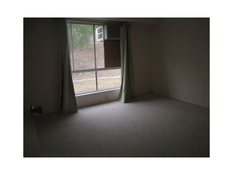 303 Mount Warren Boulevard, Mount Warren Park QLD 4207