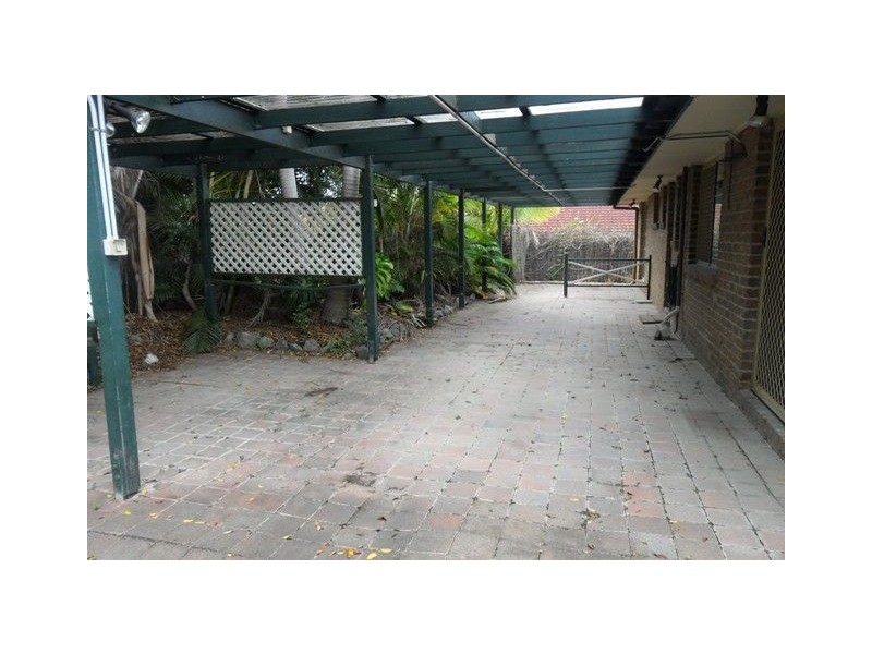 18 Garrima Dr, Loganholme QLD 4129