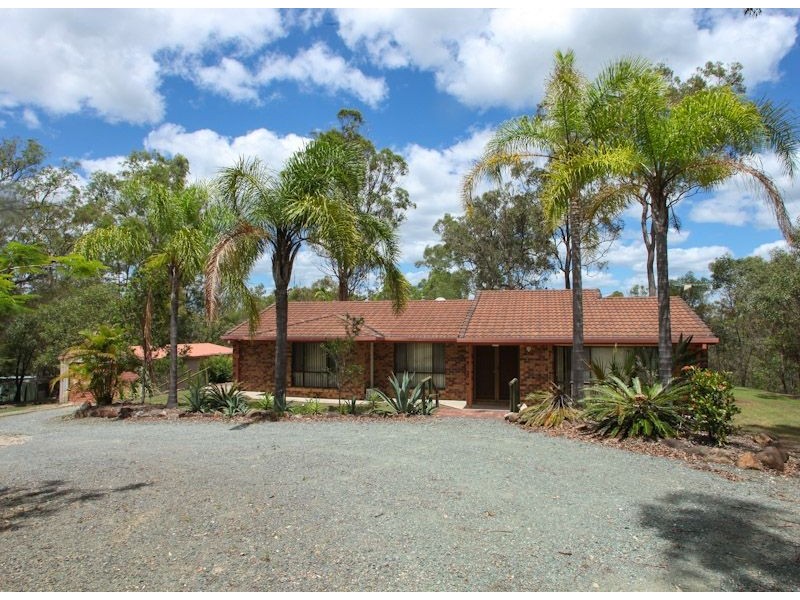 81 Sheree Ct, Buccan QLD 4207