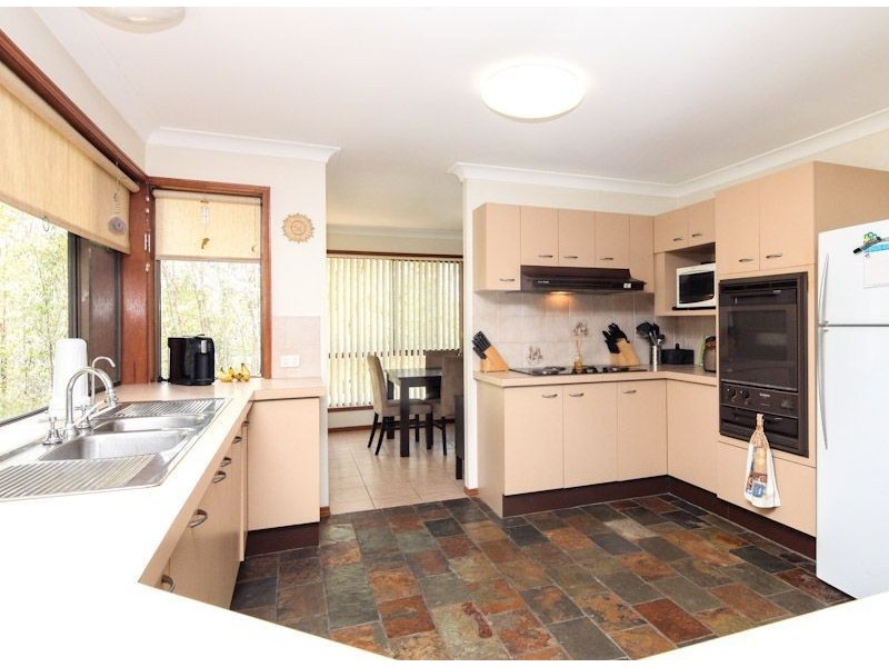 81 Sheree Ct, Buccan QLD 4207