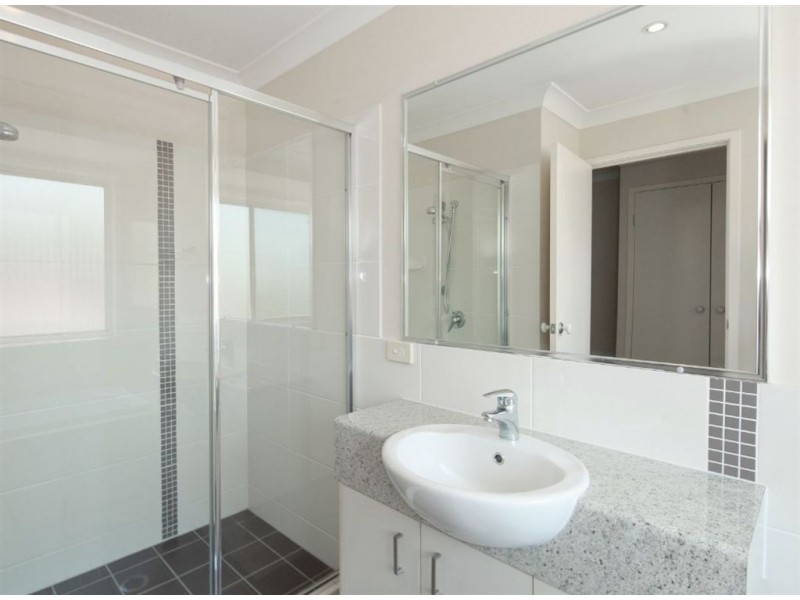 8/20 Pintu Drive, Tanah Merah QLD 4128