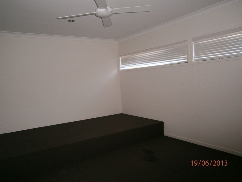 15 Buchanan Circuit, Oxenford QLD 4210