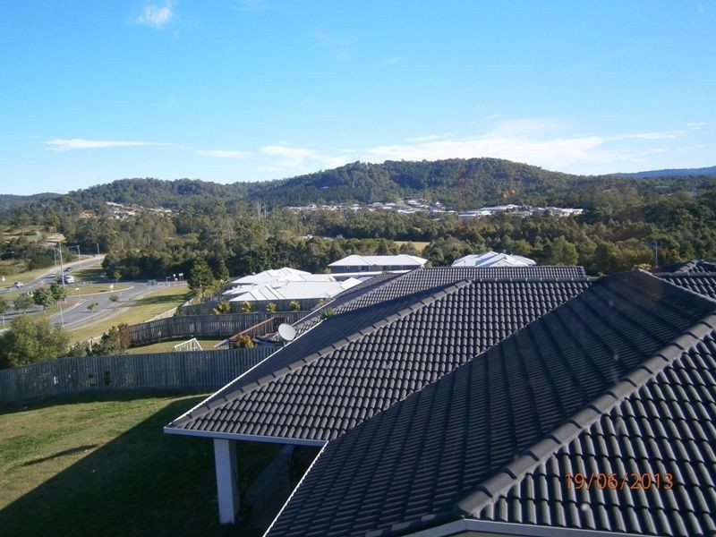 15 Buchanan Circuit, Oxenford QLD 4210