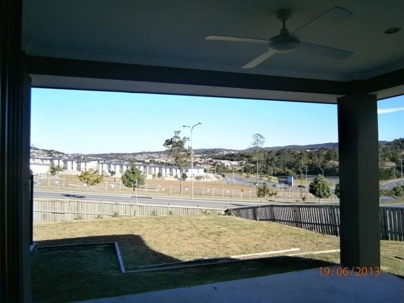 15 Buchanan Circuit, Oxenford QLD 4210