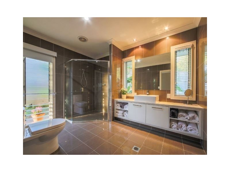 14 BLACKCOMB RISE, Ormeau Hills QLD 4208