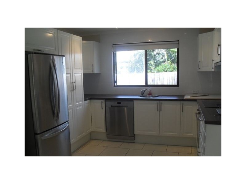 28 Rogers Avenue, Beenleigh QLD 4207