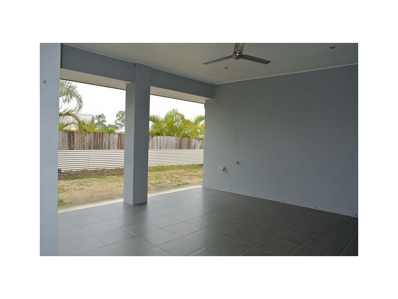 32 Lauradale Crescent, Ormeau QLD 4208