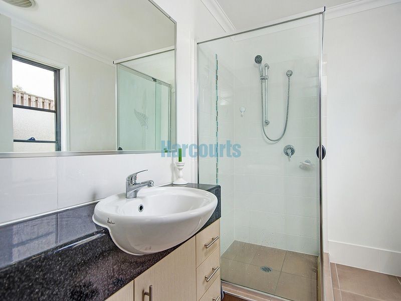 17 Kilkivan Pde, Waterford QLD 4133