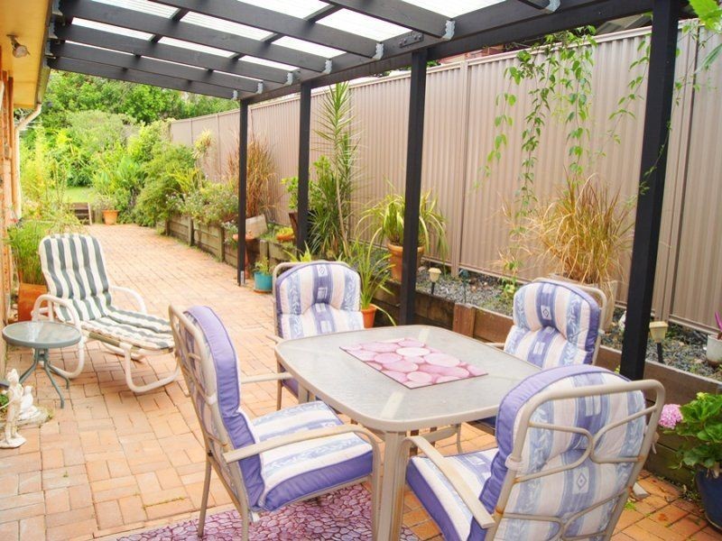2 Ainslee Ct, Mount Warren Park QLD 4207