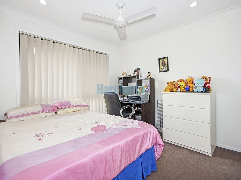 5 Flagstone Way, Berrinba QLD 4117