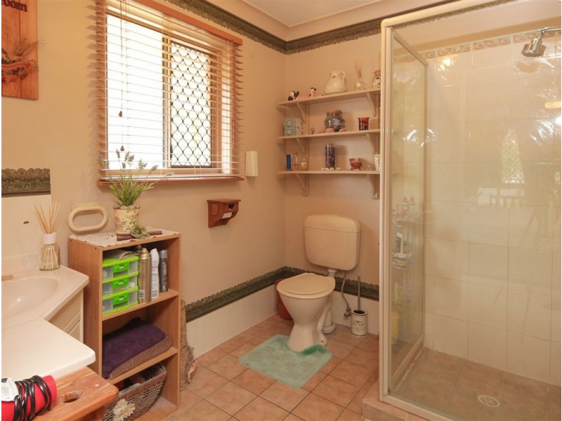 2 Pepperina Drive, Logan Village QLD 4207