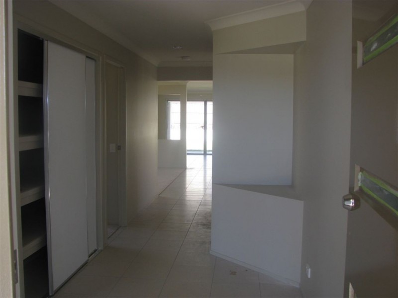 49 Charlton Crescent, Ormeau QLD 4208