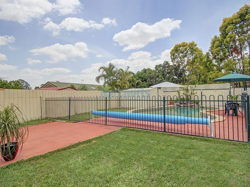 44 Montrose Ave, Bethania QLD 4205