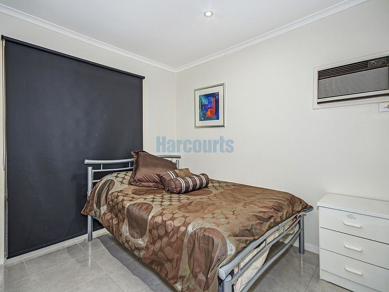 44 Montrose Ave, Bethania QLD 4205