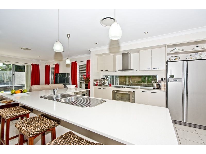 37 Summerlea Crescent, Ormeau QLD 4208