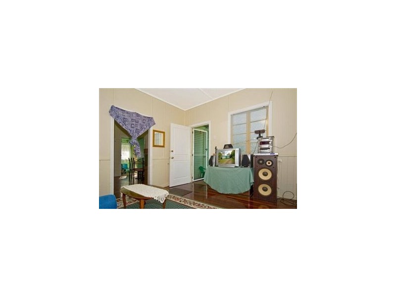 27 Kokoda St, Beenleigh QLD 4207