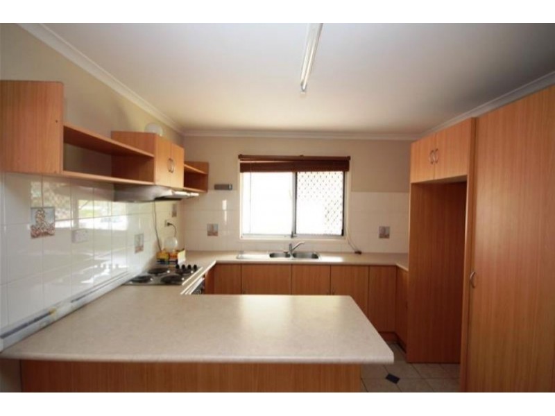 36 Yan Yean St, Beenleigh QLD 4207