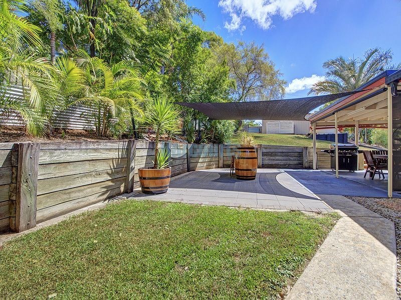 53 Avonmore St, Edens Landing QLD 4207
