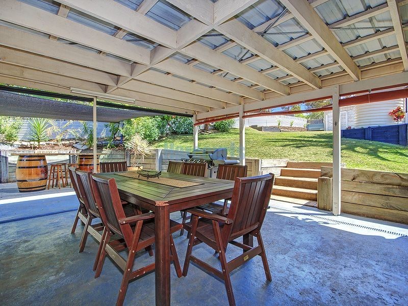 53 Avonmore St, Edens Landing QLD 4207