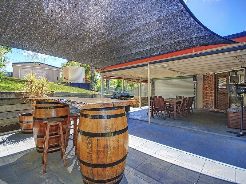 53 Avonmore St, Edens Landing QLD 4207