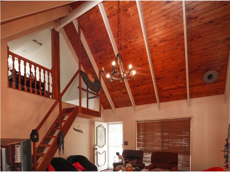 16 Karen Ct, Tamborine QLD 4270