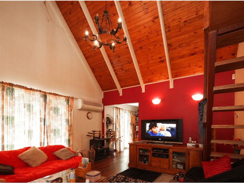 16 Karen Ct, Tamborine QLD 4270