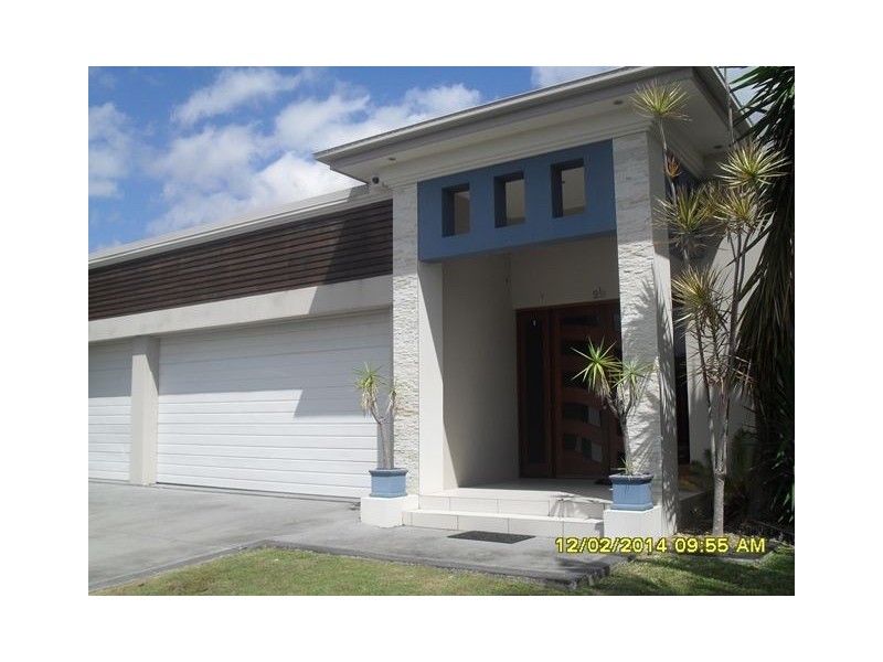 29 The Avenue, Windaroo QLD 4207