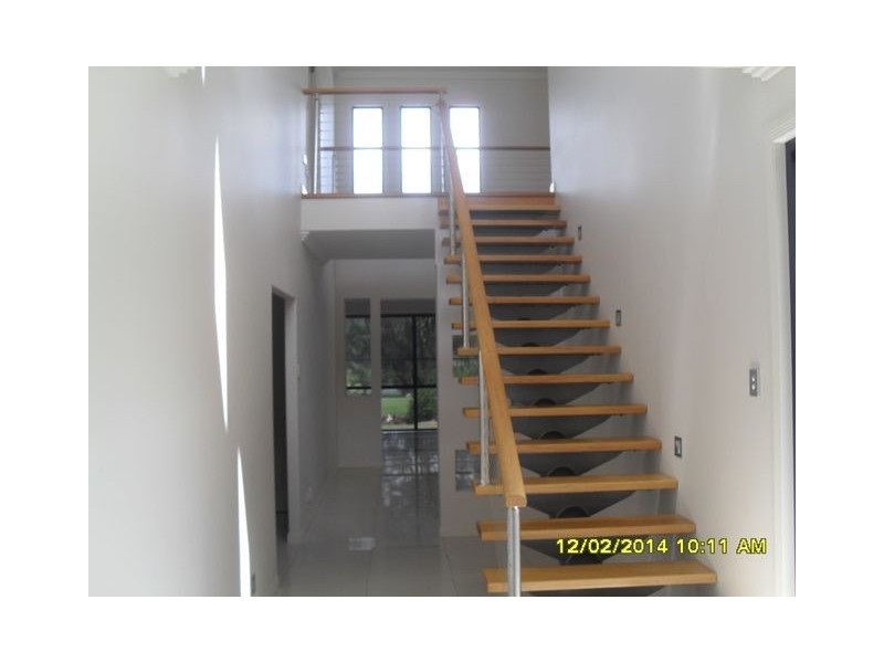 29 The Avenue, Windaroo QLD 4207