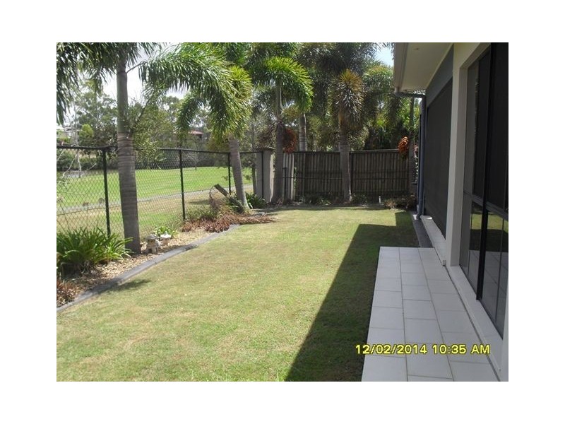 29 The Avenue, Windaroo QLD 4207