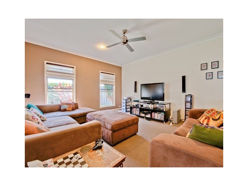 10 Jondaryan Street, Ormeau QLD 4208