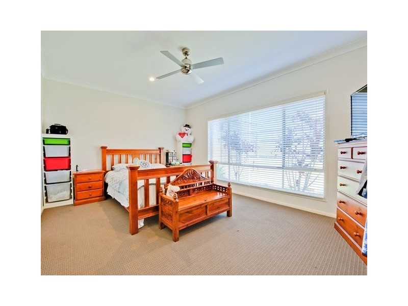 10 Jondaryan Street, Ormeau QLD 4208