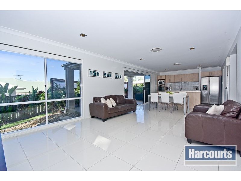 20 Katandra Crescent, Ormeau QLD 4208