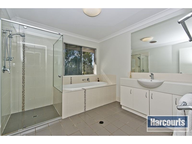 20 Katandra Crescent, Ormeau QLD 4208