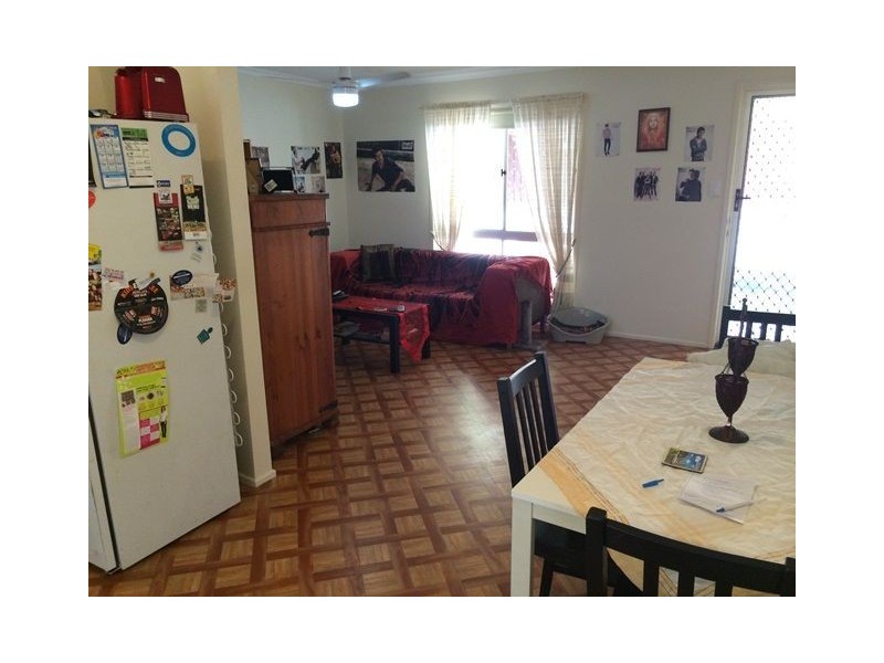 61 Rogers Avenue, Beenleigh QLD 4207