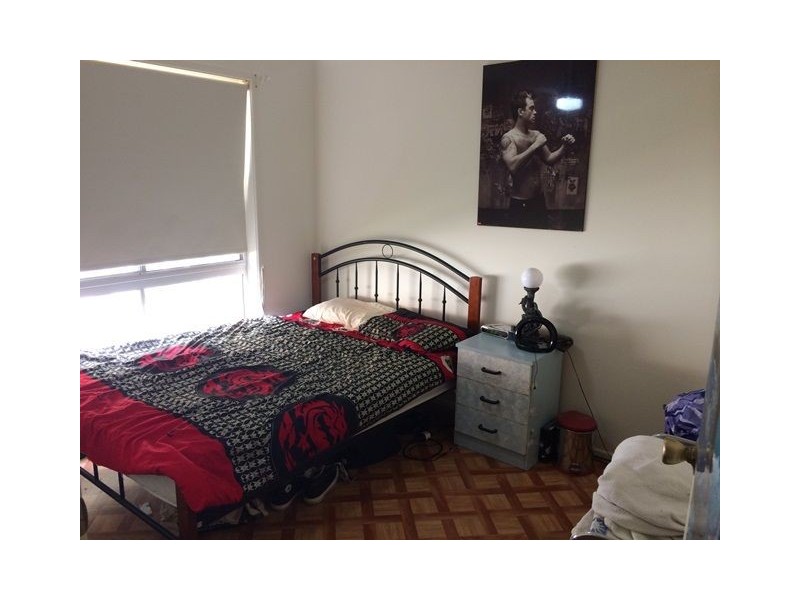 61 Rogers Avenue, Beenleigh QLD 4207