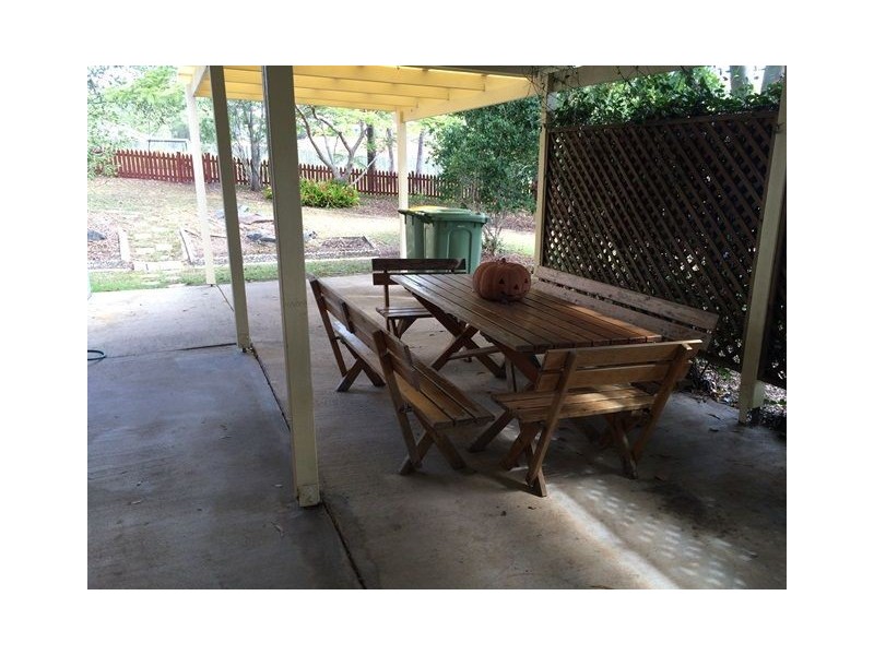 61 Rogers Avenue, Beenleigh QLD 4207
