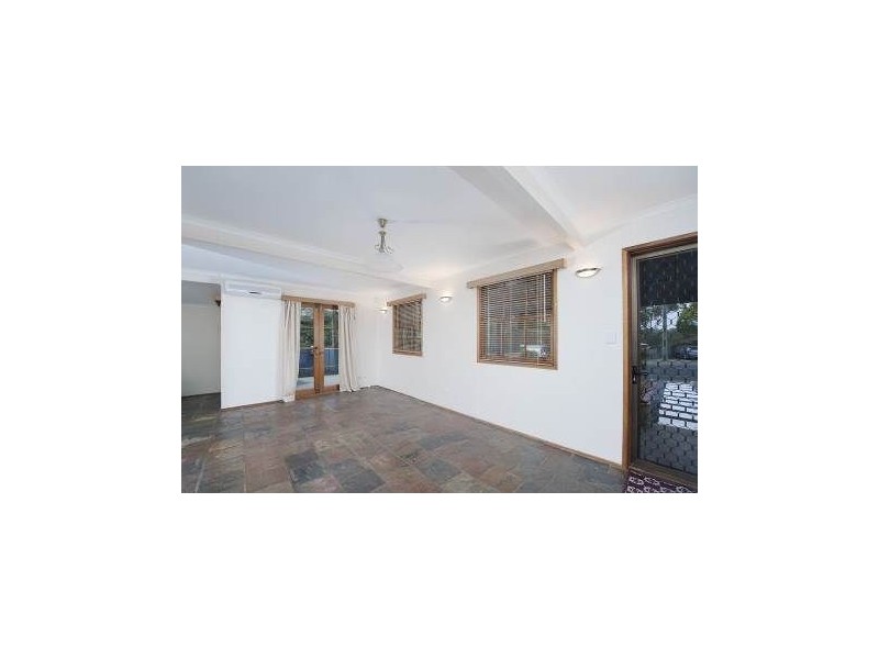 4 Benjul Dr, Beenleigh QLD 4207
