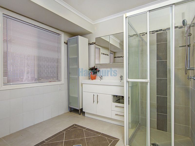 58 Avonmore Street, Edens Landing QLD 4207