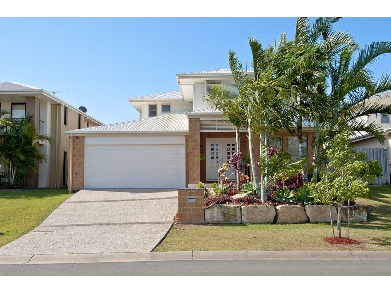 49 Long Island Drive, Windaroo QLD 4207