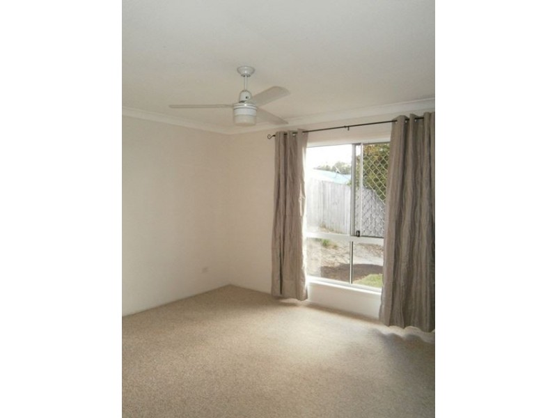 32 William Nixon Way, Edens Landing QLD 4207