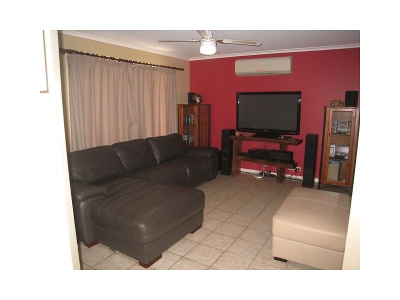 32 Packett Court, Loganlea QLD 4131