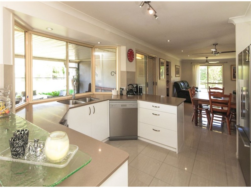 127 Garden Road, Cedar Creek QLD 4207