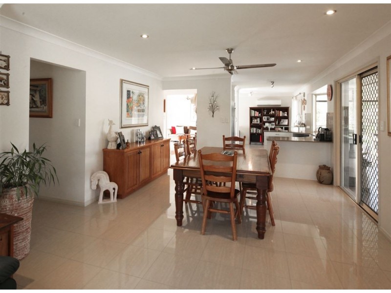 127 Garden Road, Cedar Creek QLD 4207