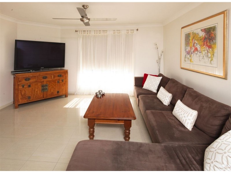 127 Garden Road, Cedar Creek QLD 4207