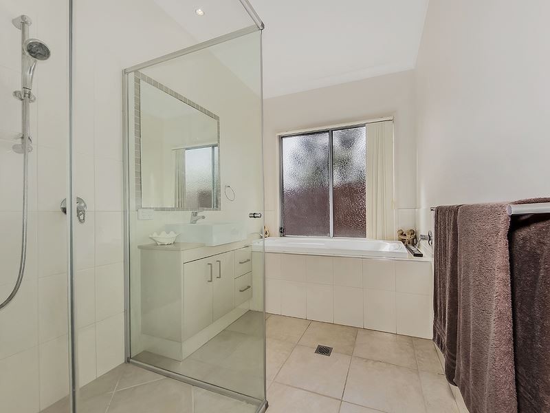 19 Garawarra Crescent, Upper Coomera QLD 4209
