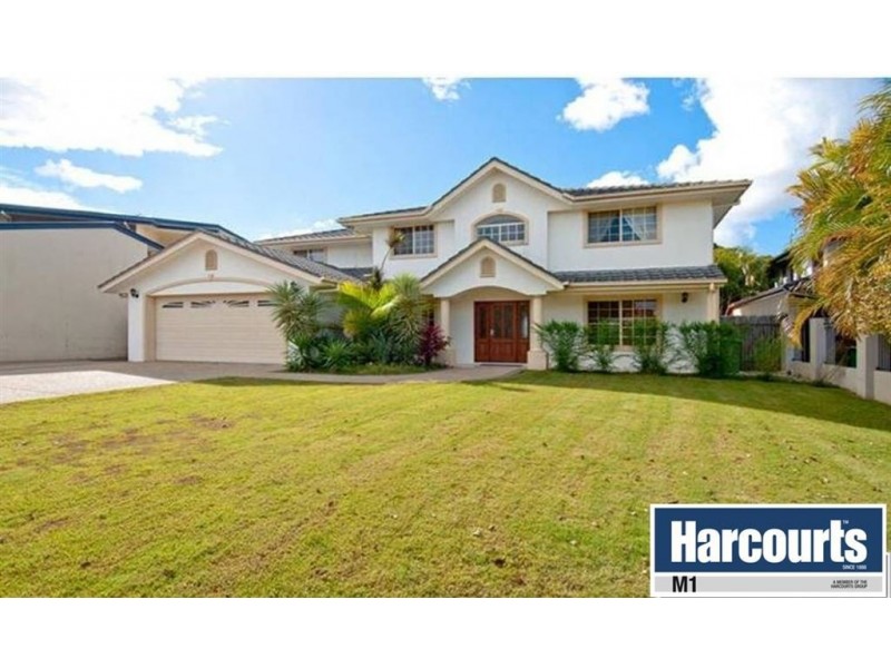 4 Riverside Tce, Windaroo QLD 4207